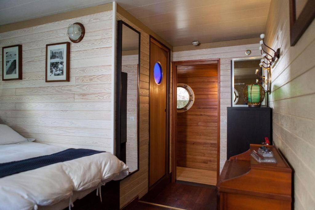Hotel en barco Peniche Mirage-chambre D'hotes *